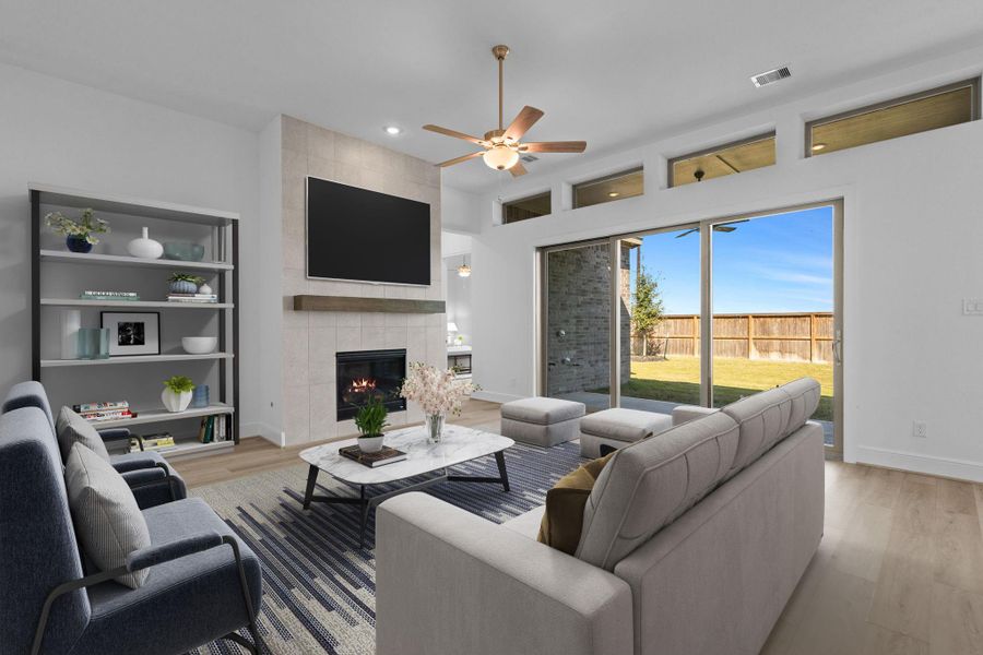 Furnished interior view inside a new home in Valencia 70', Manvel (Image 8).