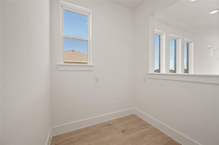 Spacious, unfurnished interior of a new home in Talia, Mesquite (Image 26).