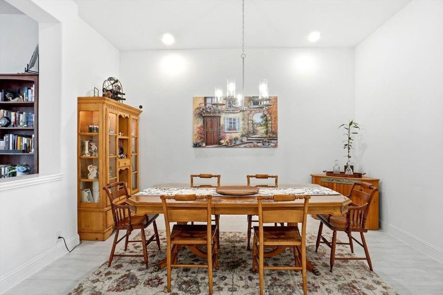 Furnished interior view inside a new home in Star Ranch, Godley (Image 25).