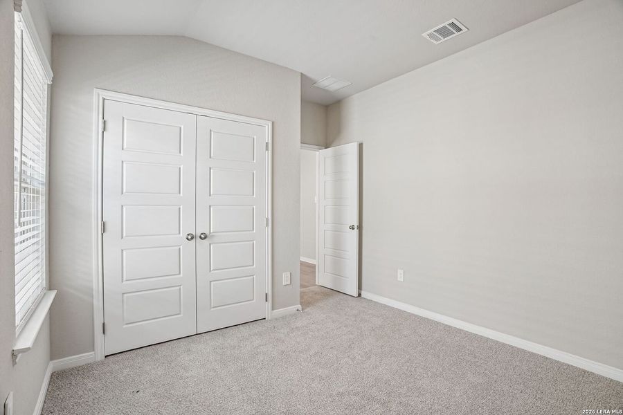 Spacious, unfurnished interior of a new home in Legendary Trails - Premier Series, Cibolo (Image 31).