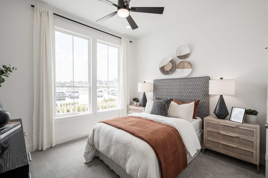 Representative furnished interior of a home built from the Wren by Tri Pointe Homes in Oakhill Reserve, Tomball (Image 31).