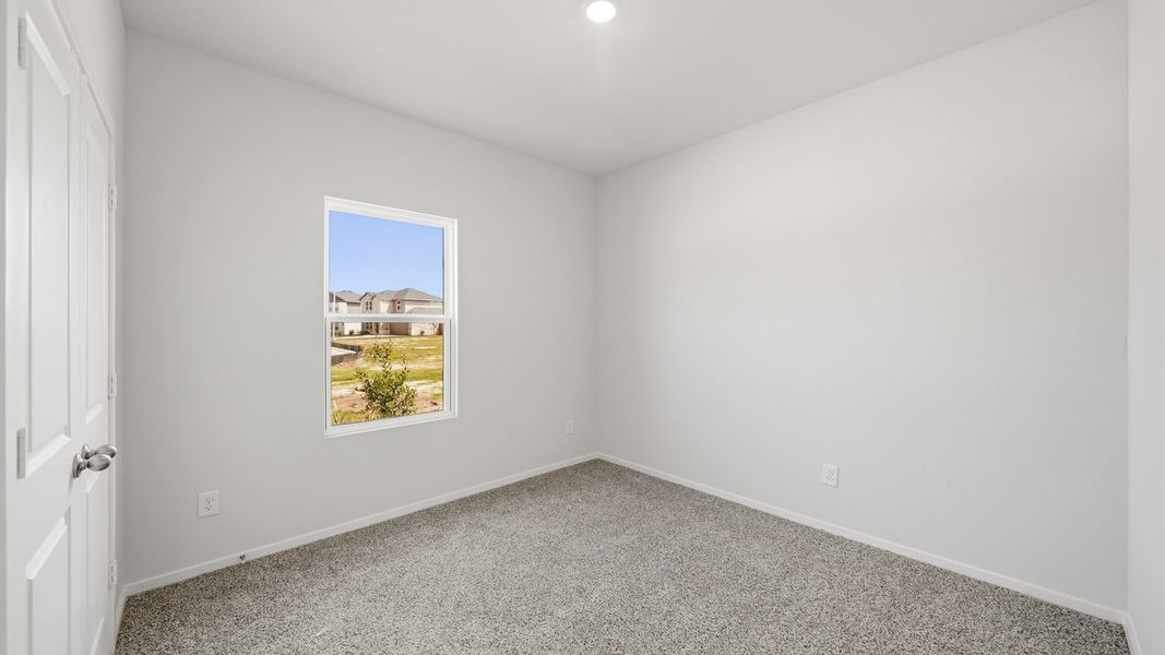 Spacious, unfurnished interior of a new home in Sunterra Lakes, Brookshire (Image 15). Spacious, unfurnished interior of a new home in Sunterra Lakes, Brookshire (Image 15).