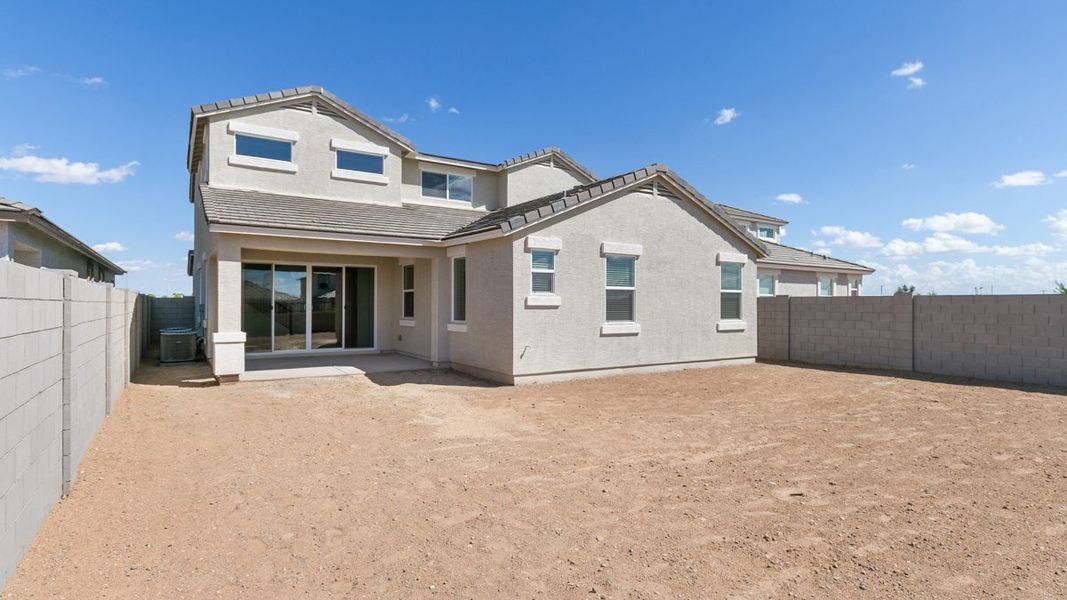 Exterior details and patio area of a home in The Ridge at Stone Butte, Phoenix (Image 3). Exterior details and patio area of a home in The Ridge at Stone Butte, Phoenix (Image 3).