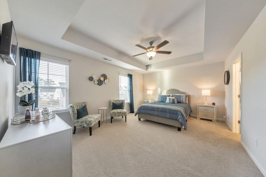 Furnished interior view inside a new home in Old Lost Mountain Estates, Powder Springs (Image 38).