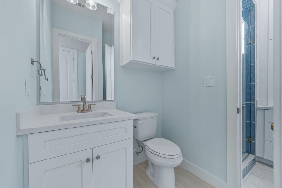 Furnished interior view inside a new home in , Galveston (Image 6).