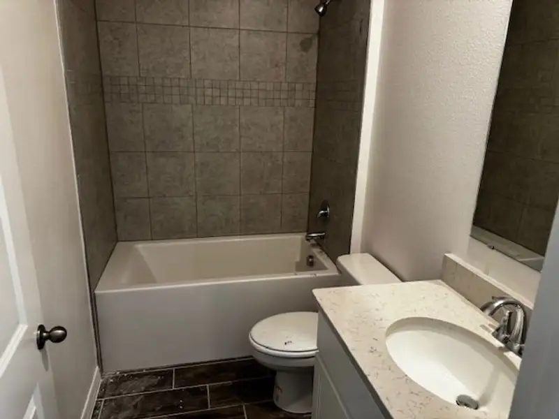 Furnished interior view inside a new home in Sorrento & Mount Dora, Mount Plymouth (Image 5). Furnished interior view inside a new home in Sorrento & Mount Dora, Mount Plymouth (Image 5).