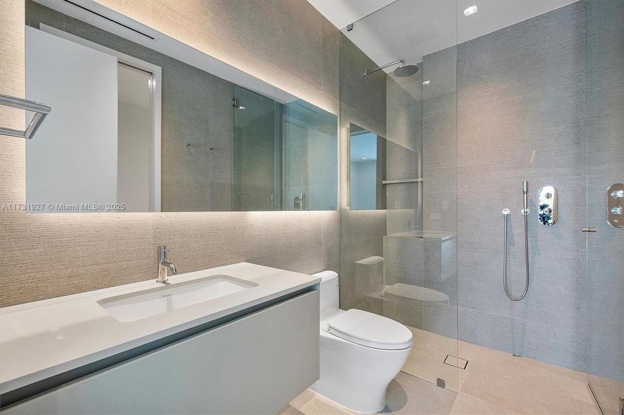 Second suite Second suite