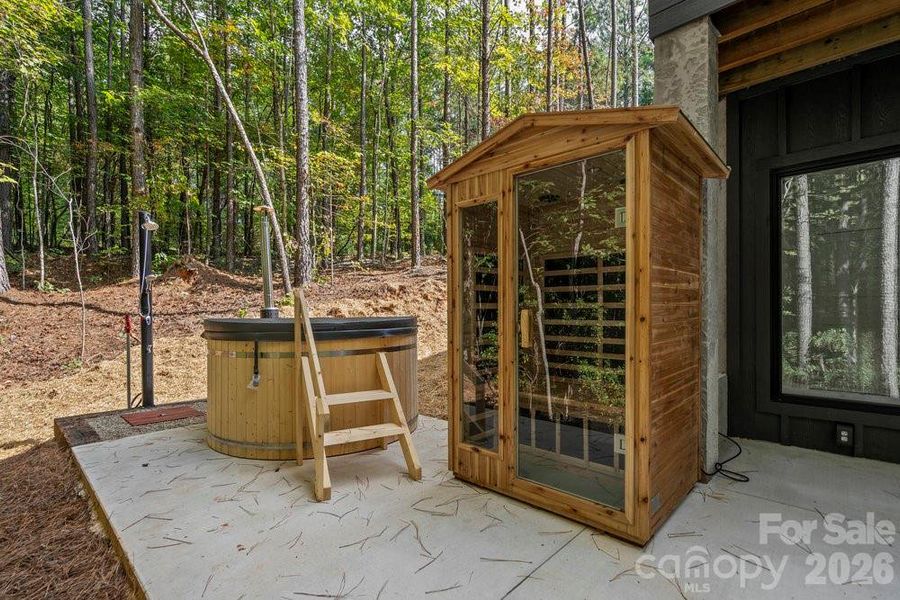 Image 44 of a home in .