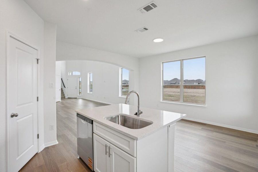 Photos are of a completed model of the same floor plan and are for illustrative purposes only. Actual home is under construction and design selections, materials, and features may differ. Confirm final specifications with the New Home Consultant.