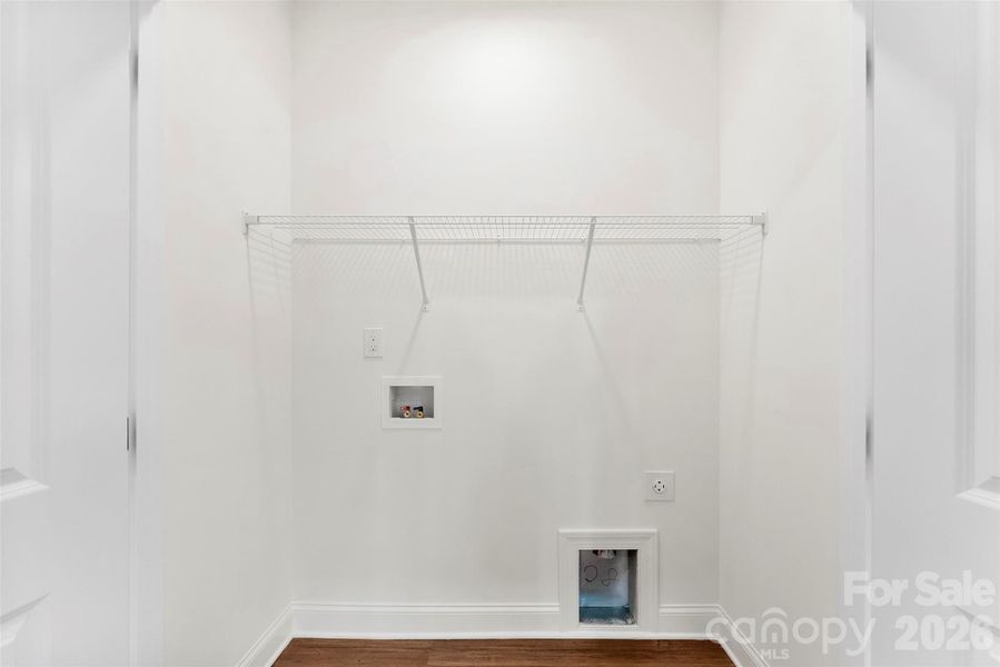 Spacious, unfurnished interior of a new home in , Hickory (Image 29).
