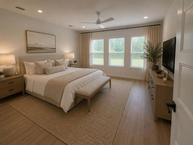 Furnished interior view inside a new home in , Altamonte Springs (Image 8).