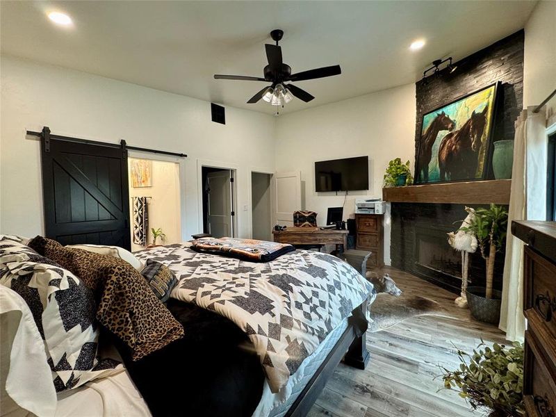 Furnished interior view inside a new home in , Hico (Image 5). Furnished interior view inside a new home in , Hico (Image 5).