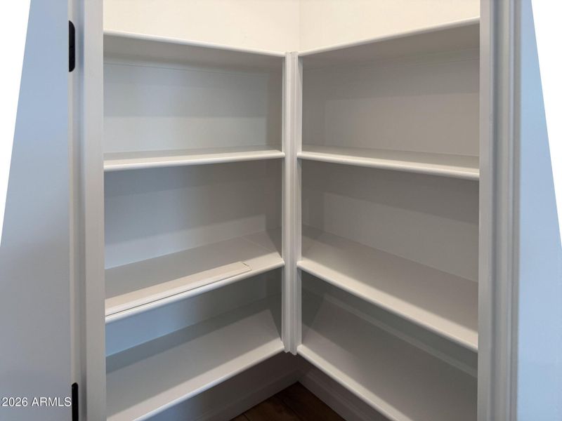 007 Pantry 007 Pantry