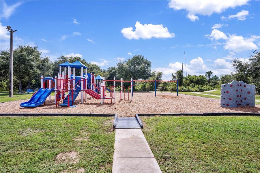 Community amenities in , Palm Bay (Image 27).