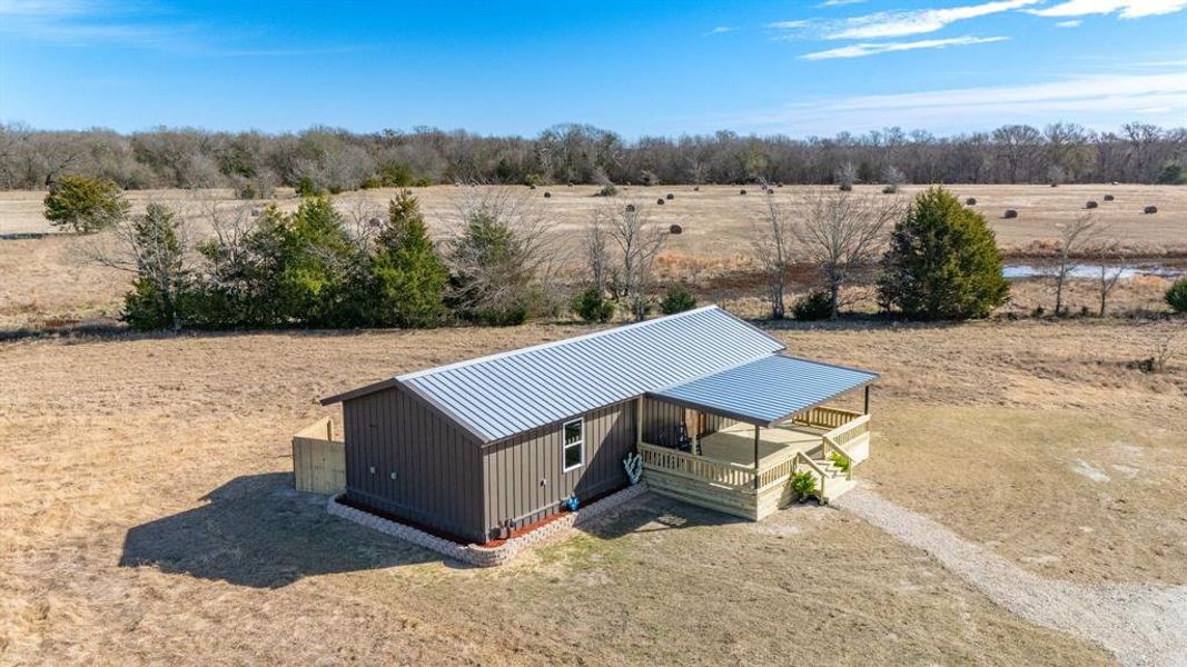 Exterior details and patio area of a home in , Point (Image 13).