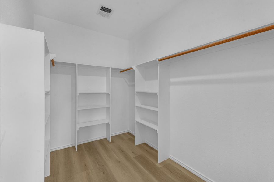 walk in closet