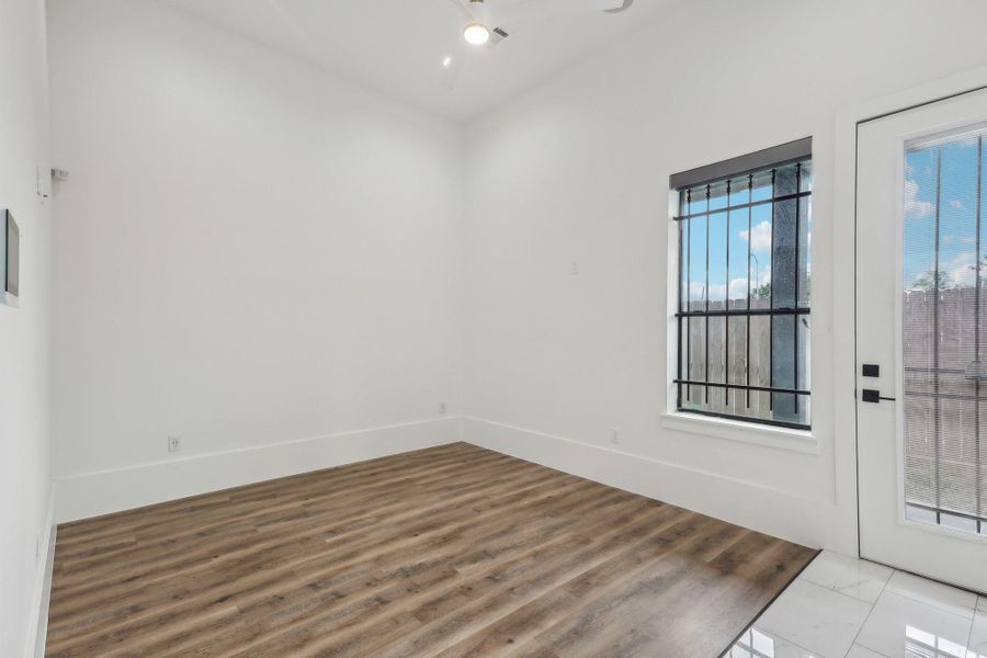 Image 16 of a home in . Image 16 of a home in .