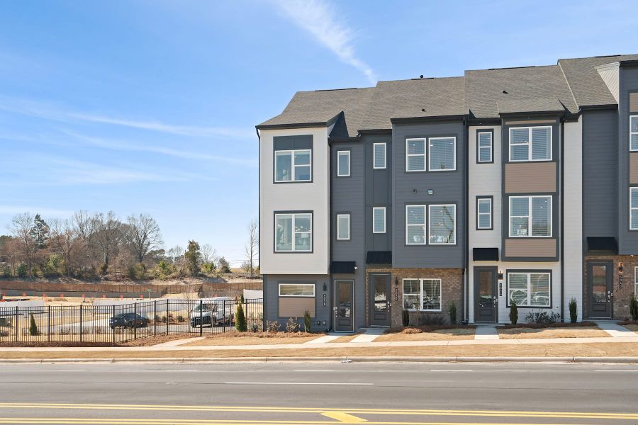 Representative condo home associated with the Braden by Tri Pointe Homes in Southmont, Charlotte, NC (Image 2). Representative condo home associated with the Braden by Tri Pointe Homes in Southmont, Charlotte, NC (Image 2).