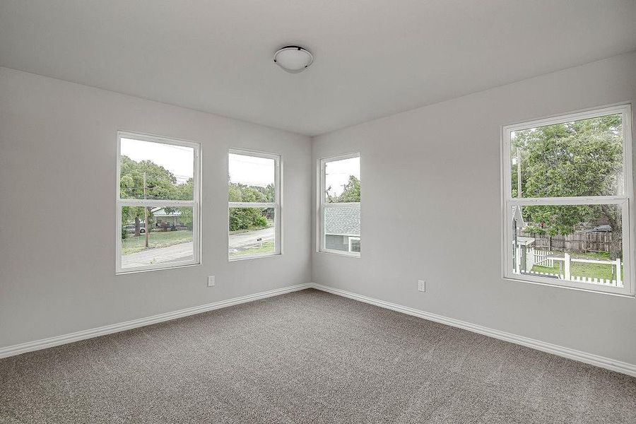 Spacious, unfurnished interior of a new home in , Fort Worth (Image 17).