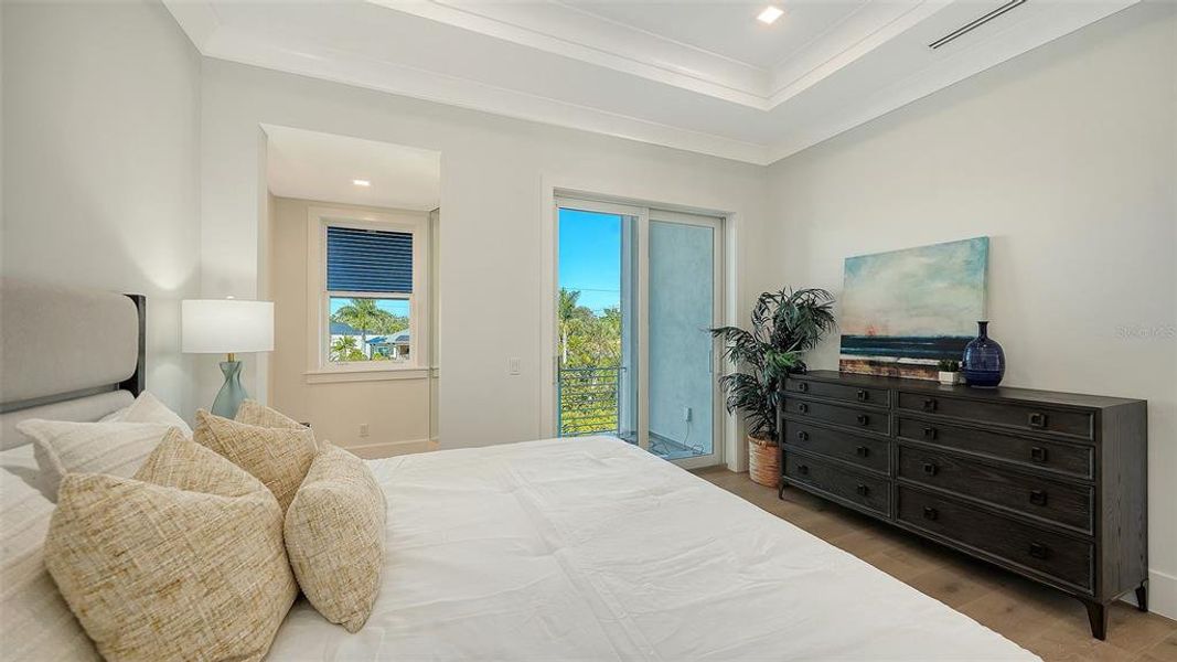Furnished interior view inside a new home in , Sarasota (Image 51).