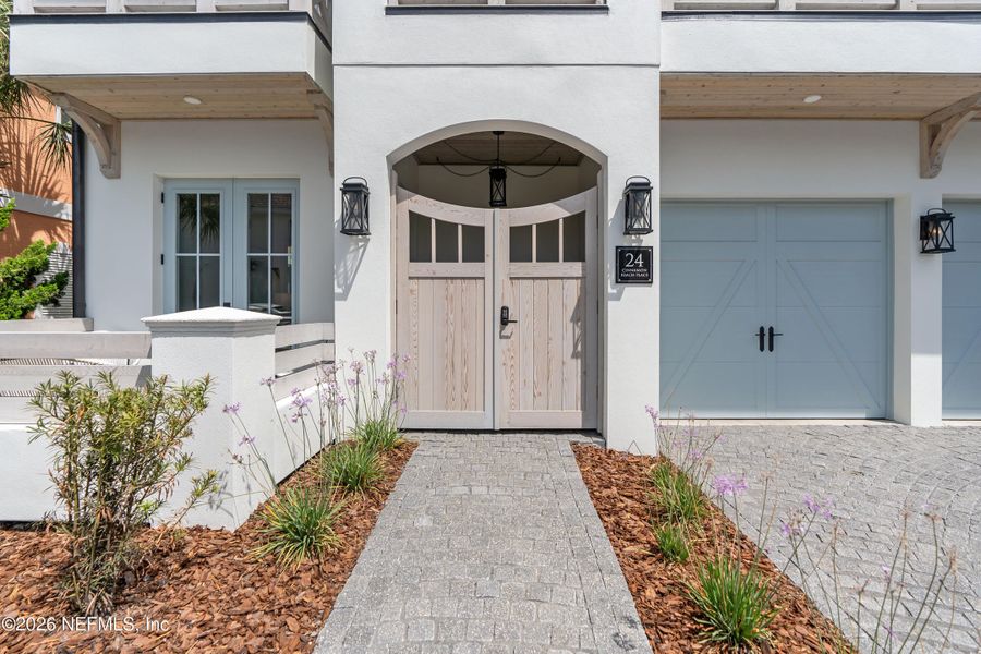 Exterior details and patio area of a home in , Palm Coast (Image 34).