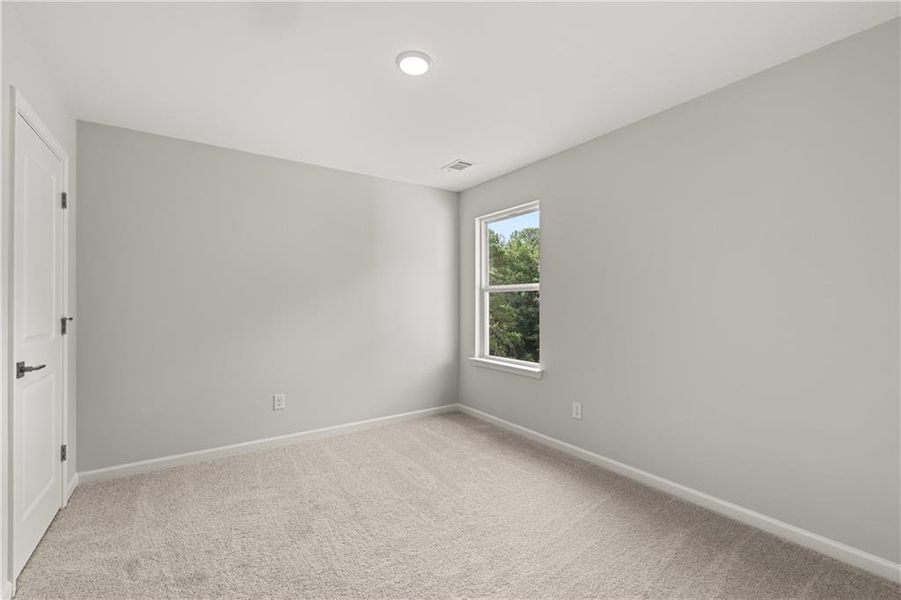 Spacious, unfurnished interior of a new home in Cedar Farms, Winder (Image 29).