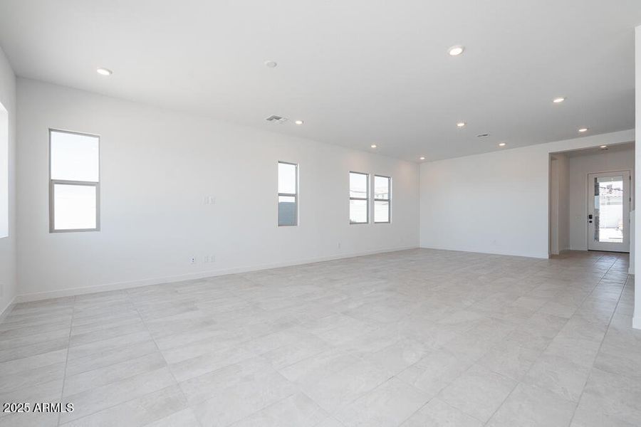 Tri Pointe Soleo 515 - Great Room-1MLS Tri Pointe Soleo 515 - Great Room-1MLS