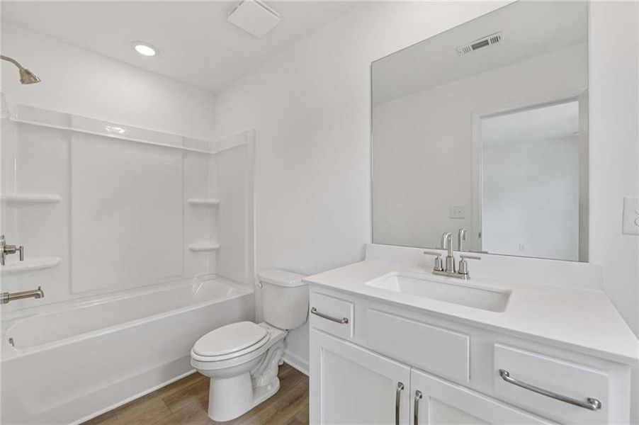 Furnished interior view inside a new home in Eastlyn Crossing - Single Family, Flowery Branch (Image 7). Furnished interior view inside a new home in Eastlyn Crossing - Single Family, Flowery Branch (Image 7).