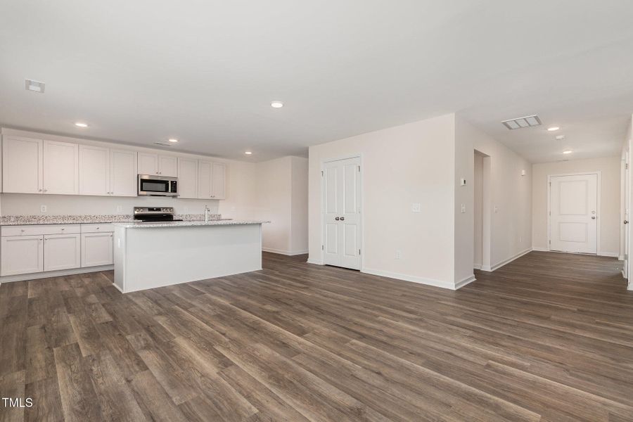 011_img_0273-edit_536