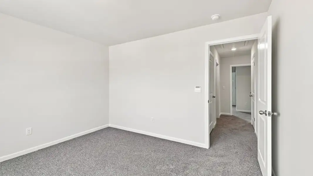 Spacious, unfurnished interior of a new home in Woodglen, Piedmont (Image 31). Spacious, unfurnished interior of a new home in Woodglen, Piedmont (Image 31).