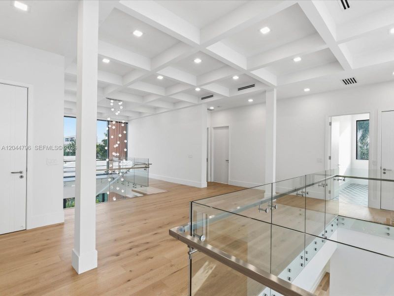 Image 69 of a home in .