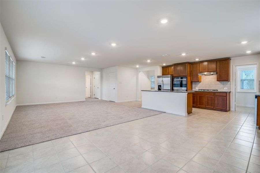 Image 27 of a home in Heartland Signature. Image 27 of a home in Heartland Signature.