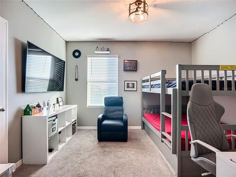 Furnished interior view inside a new home in Star Farms at Lakewood Ranch, Bradenton (Image 10).