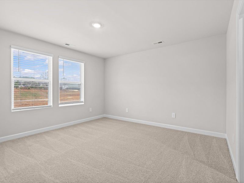 Spacious, unfurnished interior of a new home in Crossing at Abner Creek Townes, Greer (Image 12).