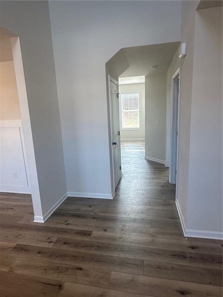 Spacious, unfurnished interior of a new home in Beckett Ranch, Auburn (Image 10).