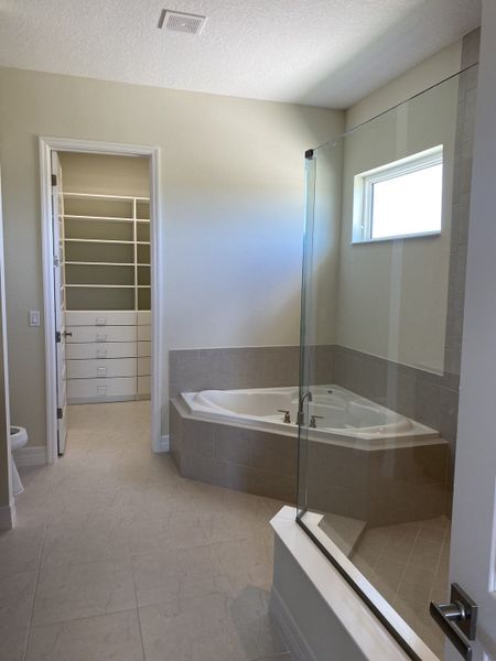 Representative furnished interior of a home built from the Prescott by Paytas Homes in The Reserve at Victoria, Deland (Image 14). Representative furnished interior of a home built from the Prescott by Paytas Homes in The Reserve at Victoria, Deland (Image 14).