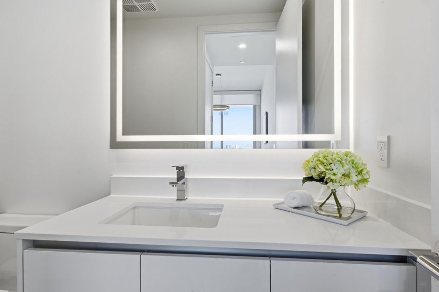 220_Lake_Shore_Dr_1205_WPB_019 220_Lake_Shore_Dr_1205_WPB_019