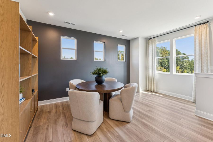 25-web-or-mls-DSC01370 25-web-or-mls-DSC01370