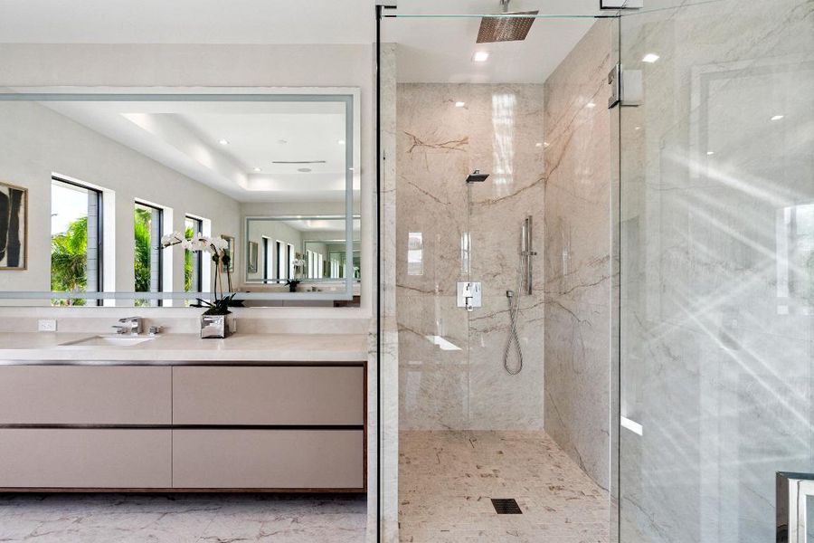 354 NE 4th St Boca Raton FL 48