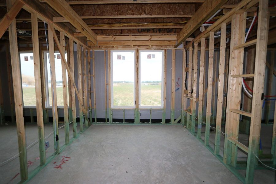 Spacious, unfurnished interior of a new home in Dunham Pointe 60′, Cypress (Image 18). Spacious, unfurnished interior of a new home in Dunham Pointe 60′, Cypress (Image 18).