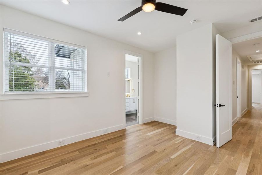 Spacious, unfurnished interior of a new home in , Dallas (Image 21).