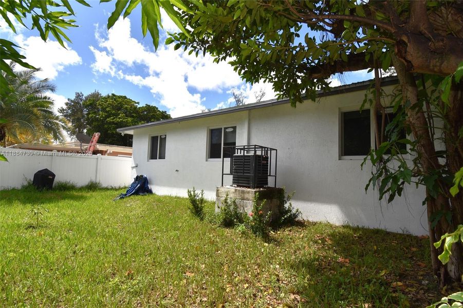 Image 30 of a home in . Image 30 of a home in .