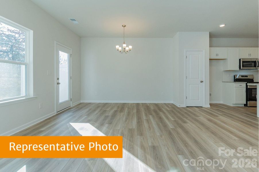 Rutledge Dining Area