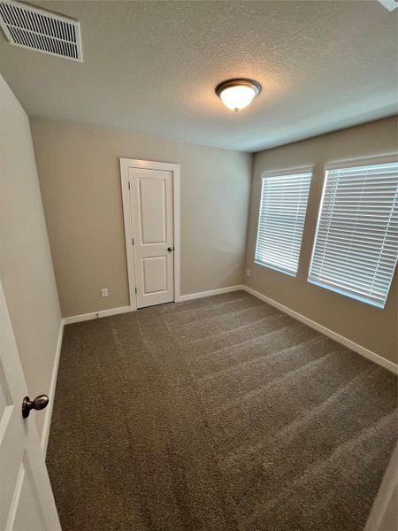 Spacious, unfurnished interior of a new home in Eastern Wells, Jarrell (Image 18).