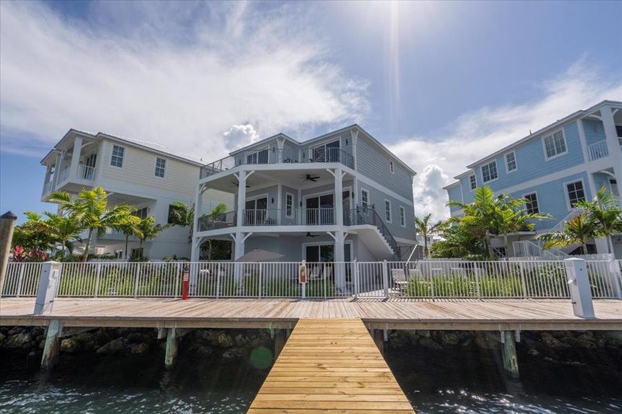 Condo located in Marathon, FL showcasing its design and architecture (Image 48). Condo located in Marathon, FL showcasing its design and architecture (Image 48).