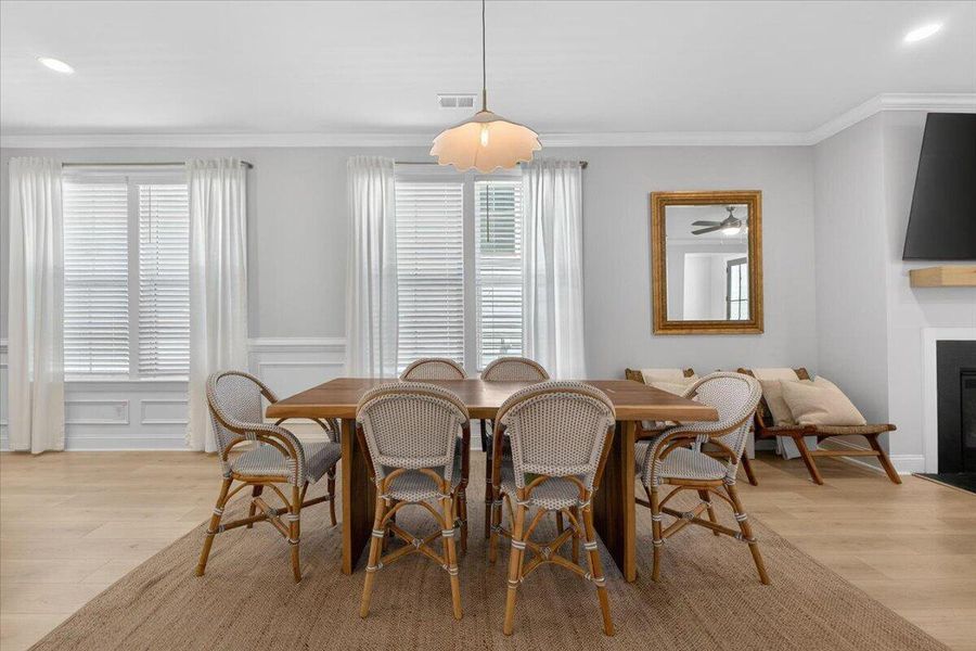 Furnished interior view inside a new home in Oak Bluff, Charleston (Image 11).