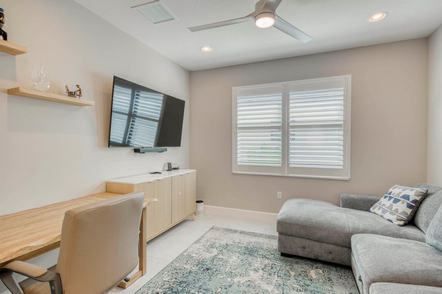Furnished interior view inside a new home in , Port St. Lucie (Image 29).