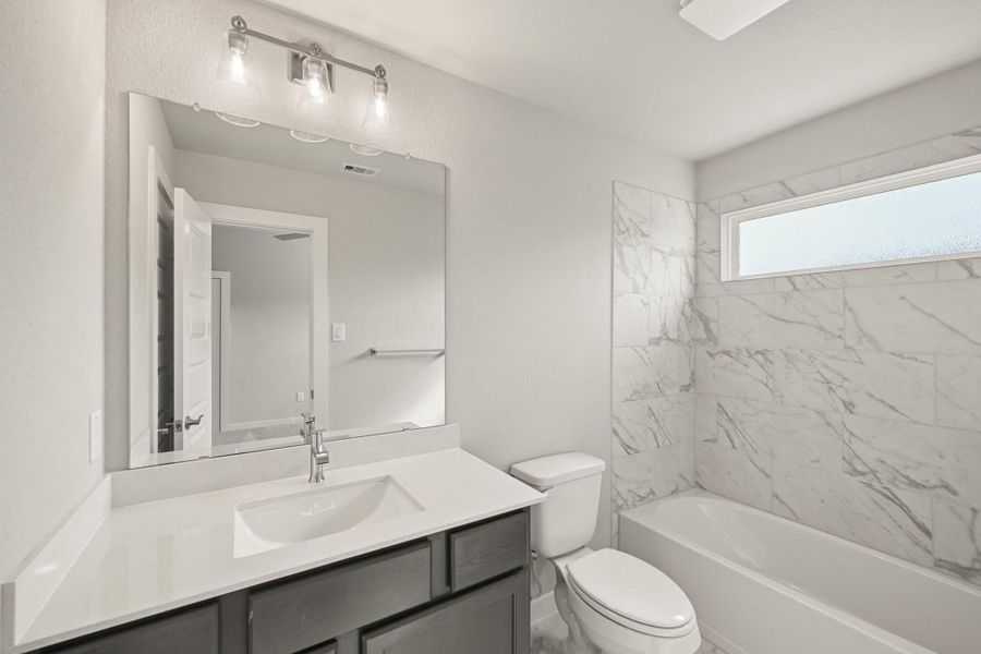 Furnished interior view inside a new home in Barton Creek Ranch, Conroe (Image 5). Furnished interior view inside a new home in Barton Creek Ranch, Conroe (Image 5).