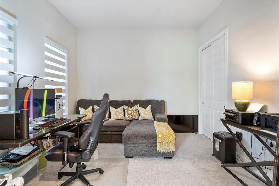 07-8318 W Blue Spring Dr_007