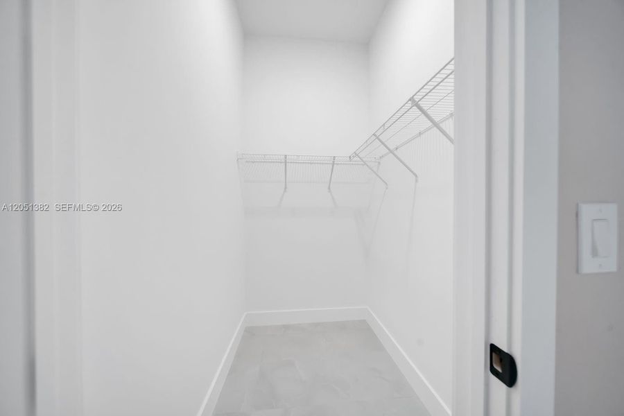 Spacious, unfurnished interior of a new home in , Lehigh Acres (Image 20). Spacious, unfurnished interior of a new home in , Lehigh Acres (Image 20).